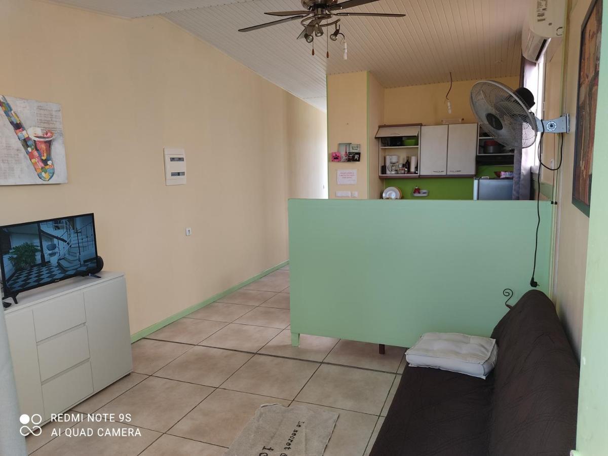 Anajodrey Apartment Saint-Joseph ภายนอก รูปภาพ